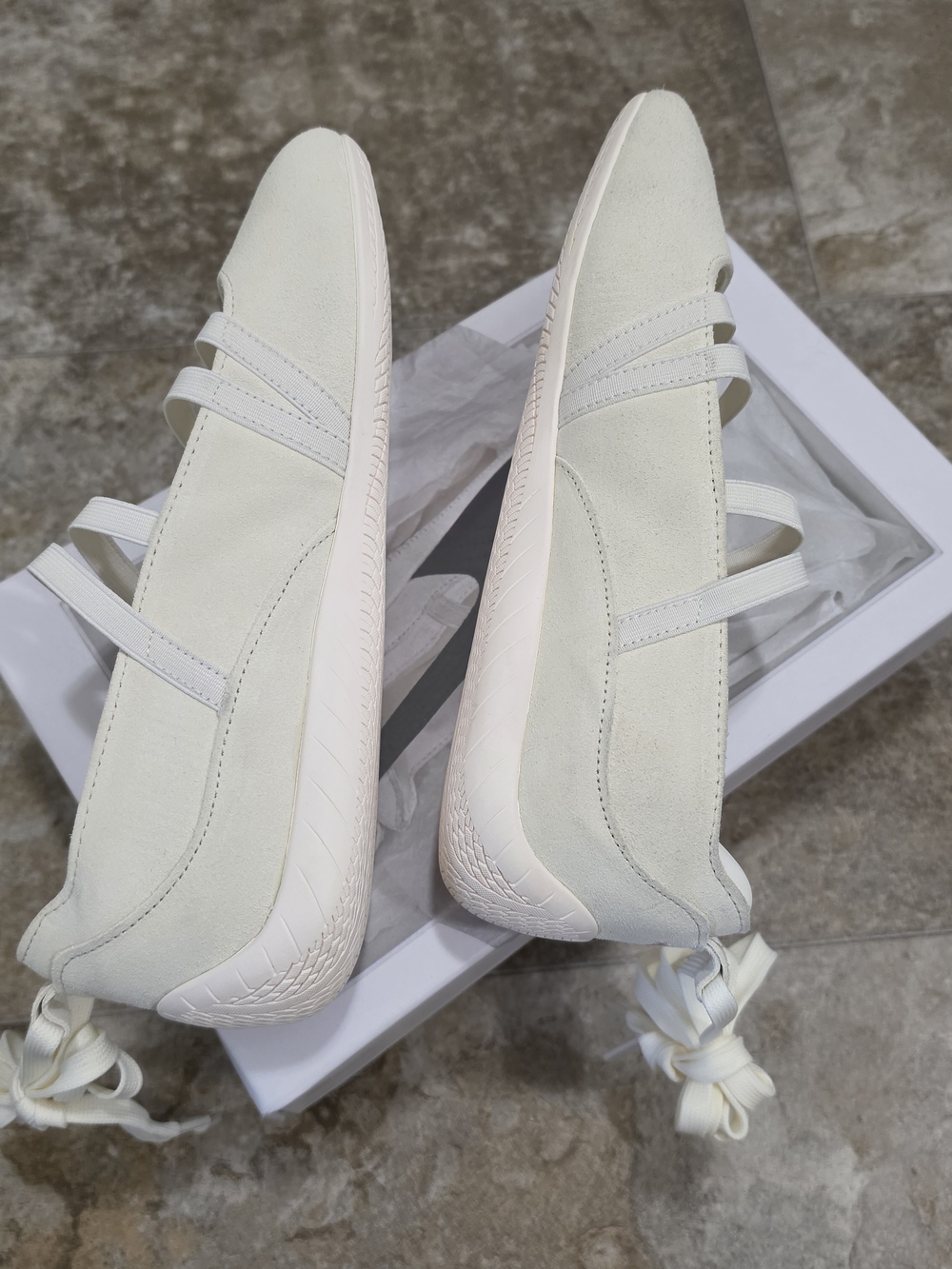 PUMA x ROSÉ Speedcat Ballet SD – Warm White/Black/Frosty Pink (Women's Size 9) - Picture 8 of 14